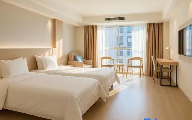 Liyi Homestay (Chongqing Ba'nan Wanda Plaza Xuetangwan Subway Station)