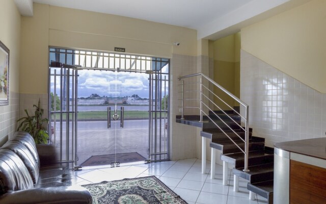 OYO Hotel LM