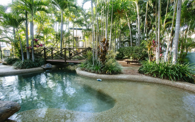 City Oasis Inn Townsville, SureStay Collection by BW