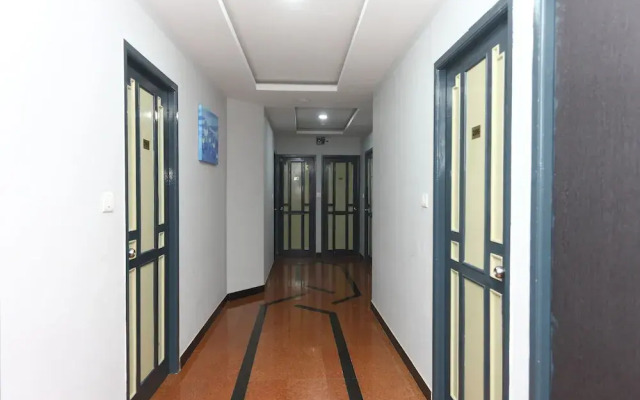 OYO 9655 Hotel Grace Residency