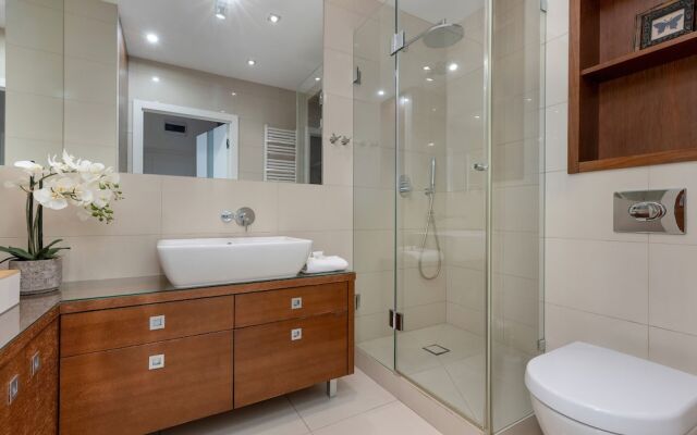 Apartment Nowy Świat Warsaw By Renters