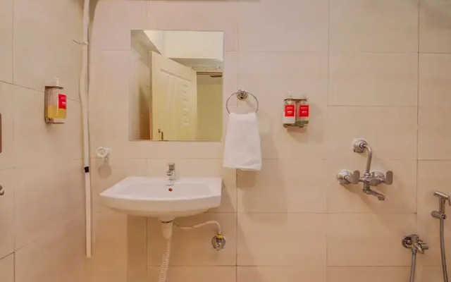 SilverKey Executive Stays 19907 Hafeezpet
