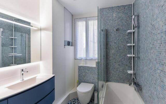 Welkeys - Crozatier Apartment