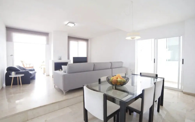 APARTAMENTOS KASA 25 - Playa Calida