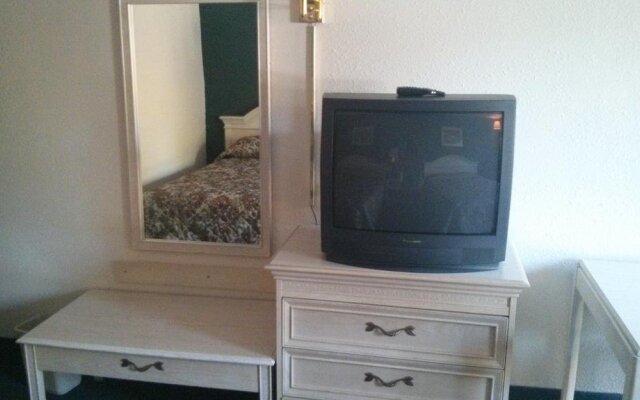 Quality Quarters Inn