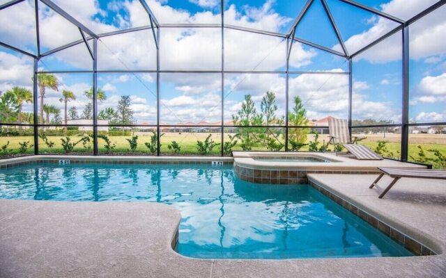 5476sc 6 Bedroom Home