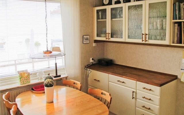 Amazing Home in Lysekil With 4 Bedrooms, Sauna and Wifi