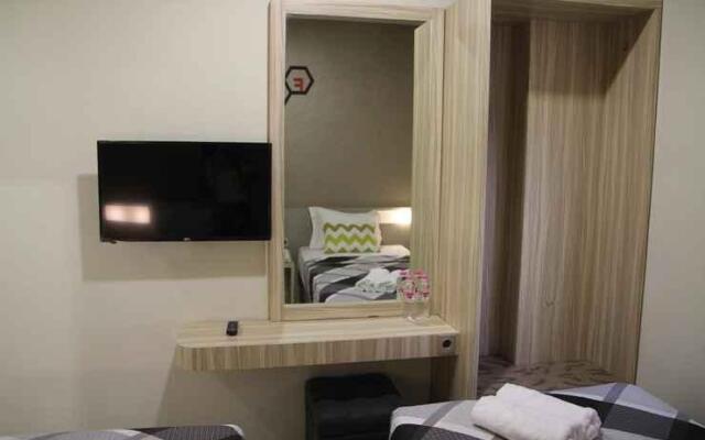 F And B Inn Sam Poo Kong Semarang