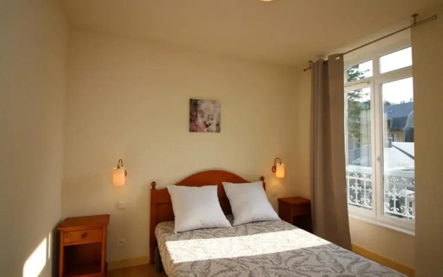 Appartement La Bourboule, 2 pièces, 4 personnes - FR-1-608-116