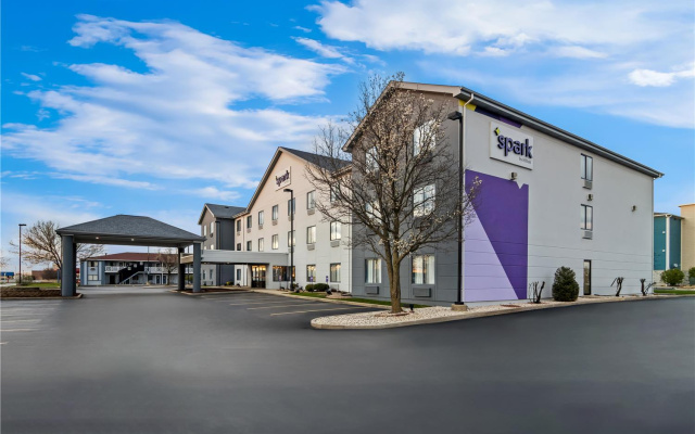 Spark by Hilton Merrillville