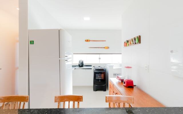 IM03 Apto 3 Quartos 500m da Praia e Rio