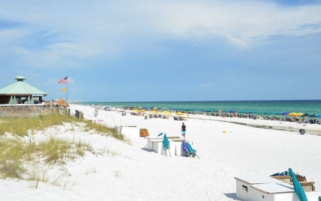 The Crown 3 Bedrooms 3 Bathrooms Condo