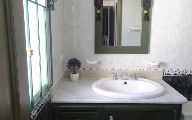 Quintas de la Real by Maos