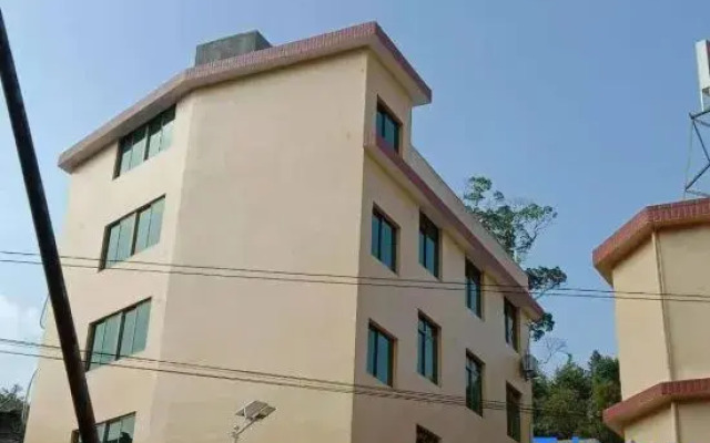 Longyan Wanxin Hotel