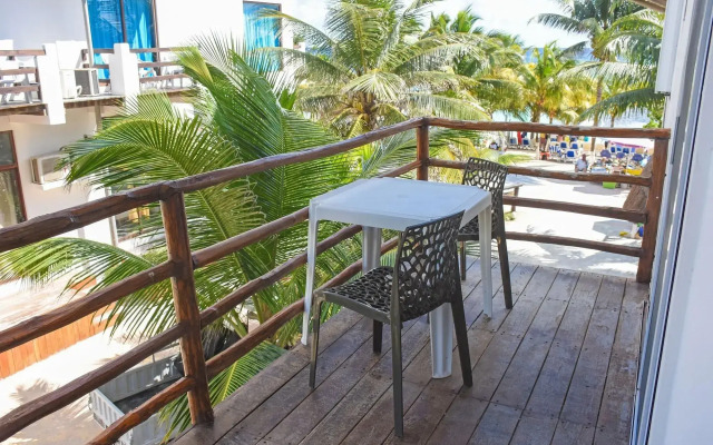 El Fuerte Beach Resort