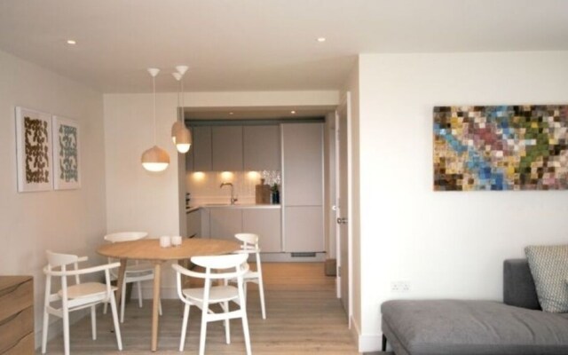 2 The Salterns, Chichester