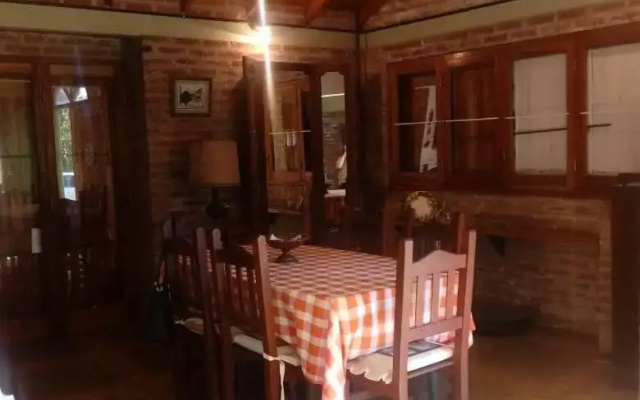 Sierra de los Padres Amplia Casa