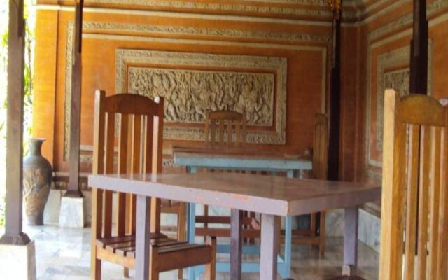 Puri Agung Inn