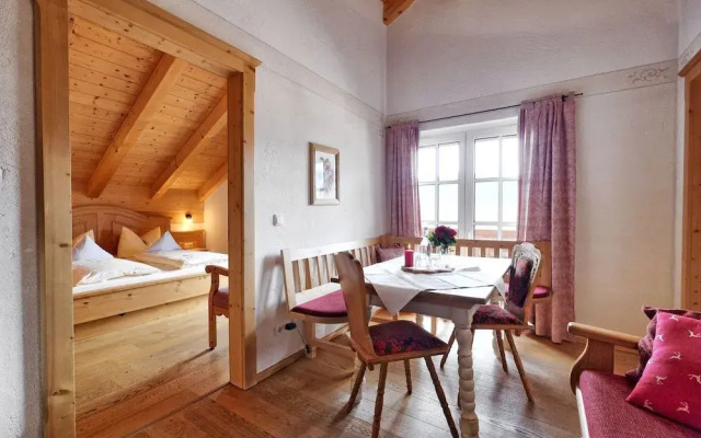 Holzerhof Ferienwohnungen  Wellness