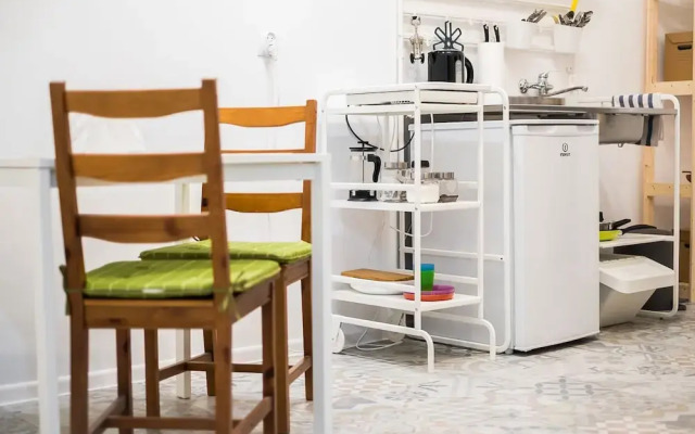 HOSTEL likeHome