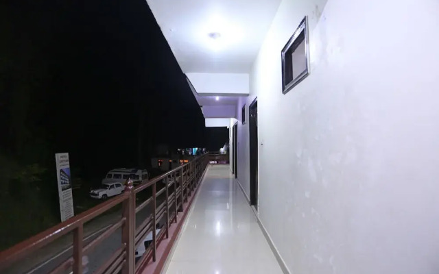 OYO 6517 Satyam International