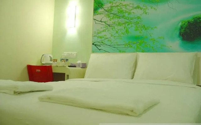 Smile Boutique Hotel