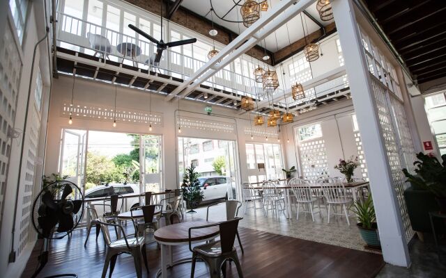 Memmoth Hostel In Lampang