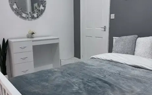 Bed & Breakfast - 2 Double Rooms With Ensuites