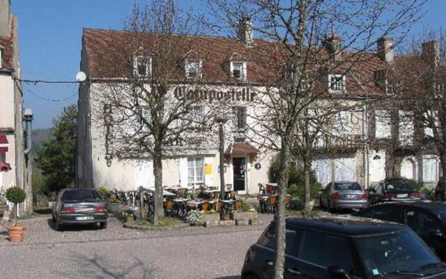 hotelImage