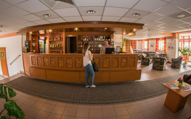 Homoky Hotels Bestline Hotel