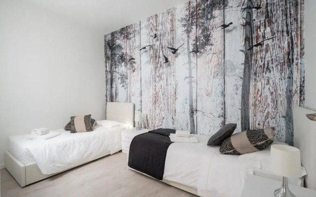 Apartments in San Marco with Canal View