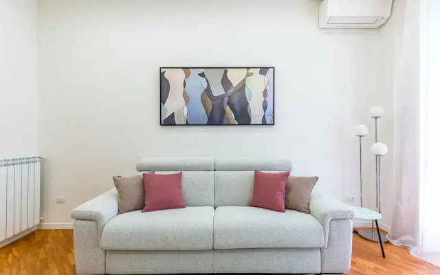 Stanzione Classy Flat at Vomero Central
