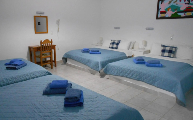 Studios Apartments Kapetanios
