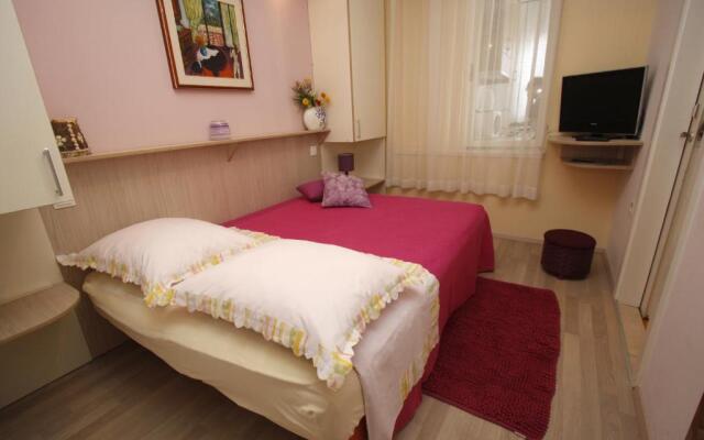 Apartments Delfin