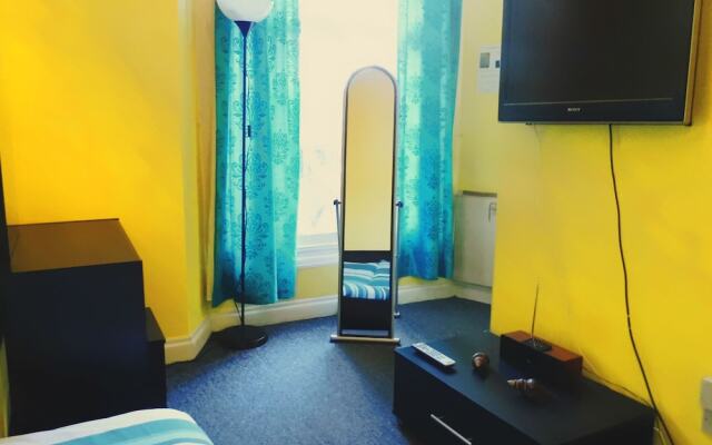 Homestay Bristol - Hostel