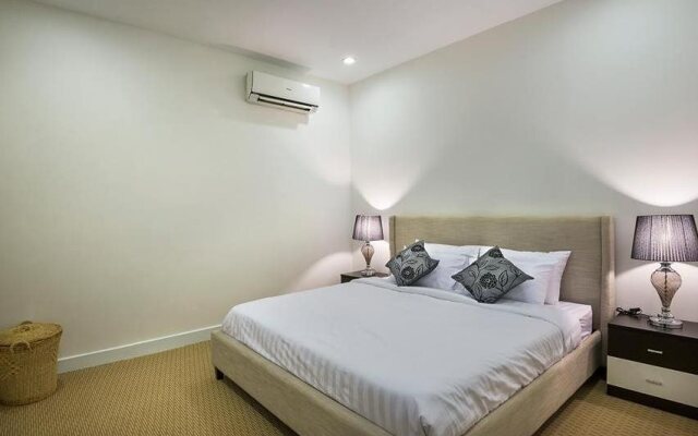 La Palm Serviced Apartment