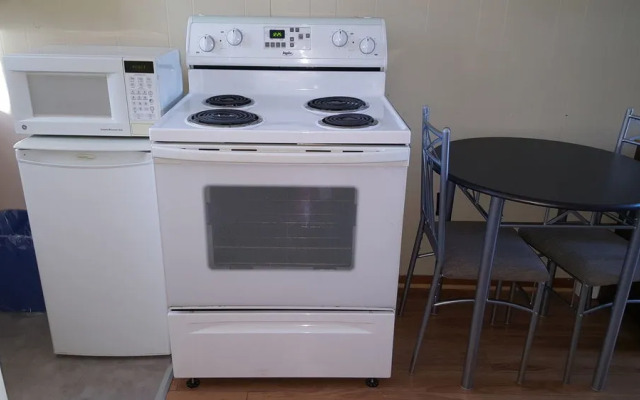 The White Horse Motel