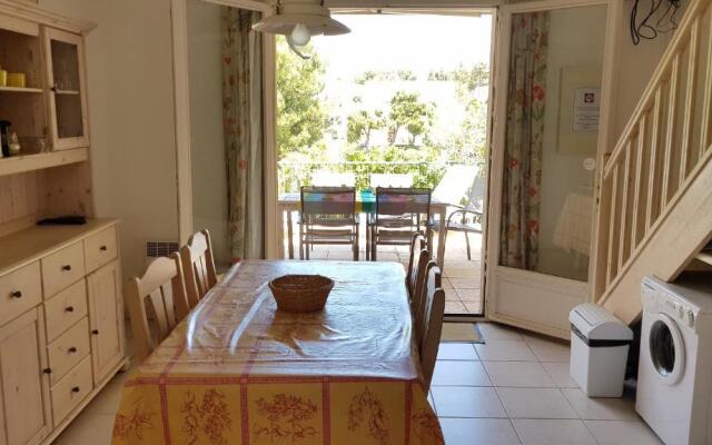 HM12 : Villa 3 pièces mezzanine 5 couchages NARBONNE-PLAGE