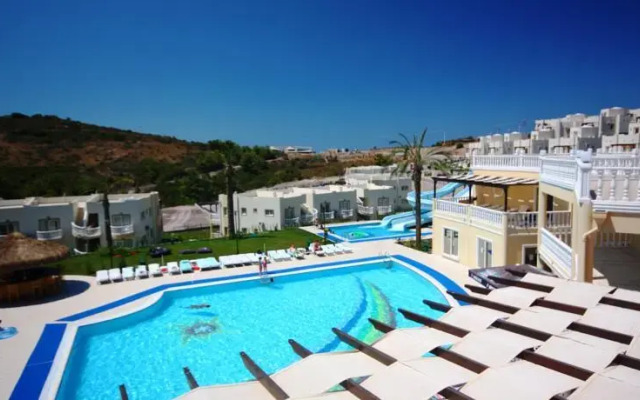 Bodrum Adabuku Flamingo Residence