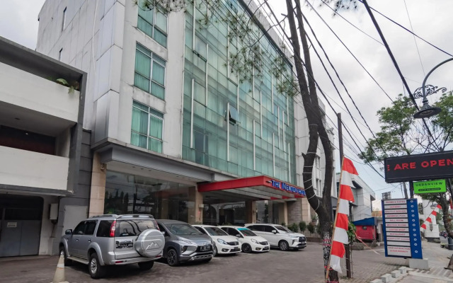 The Newton Bandung Hotel