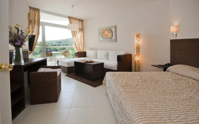 Hotel South Pearl Residence Resort & Spa