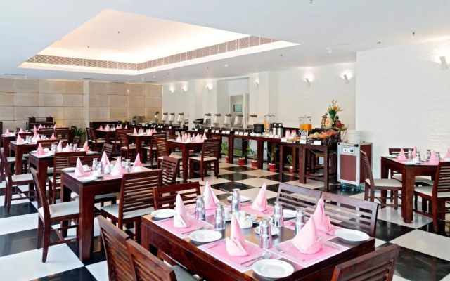 Clarks Avadh
