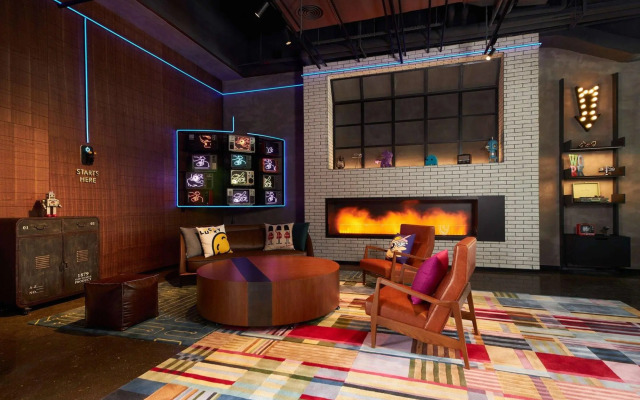 Moxy Shenzhen North Station