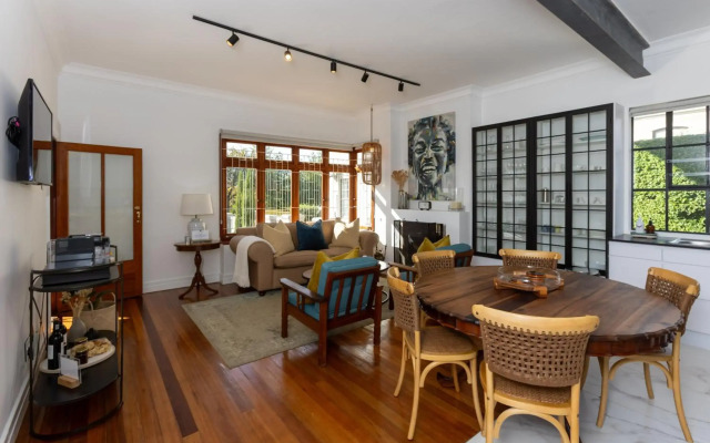 La Maison on Main Self-Catering Villa