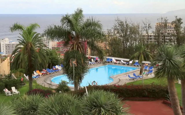 Elegance Miramar Hotel