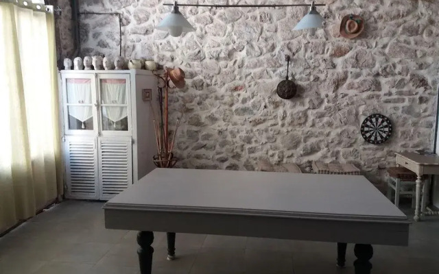 Le Patio Des Cigales