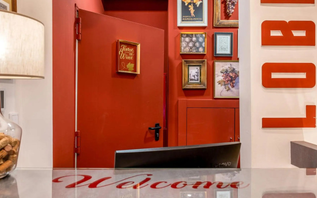 Lisbon Wine House - Rooms & Suites