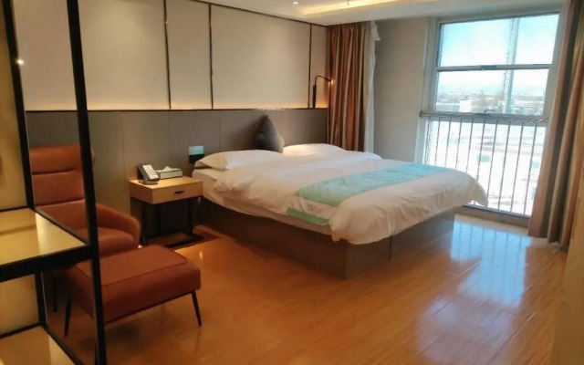 Xana Lite Beijing Shunyi Fengbo Metro Station