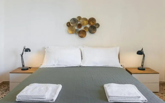 Trigona 4 Apartment