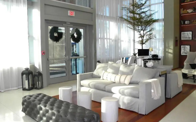 Suite Life Miami at The Monte Carlo